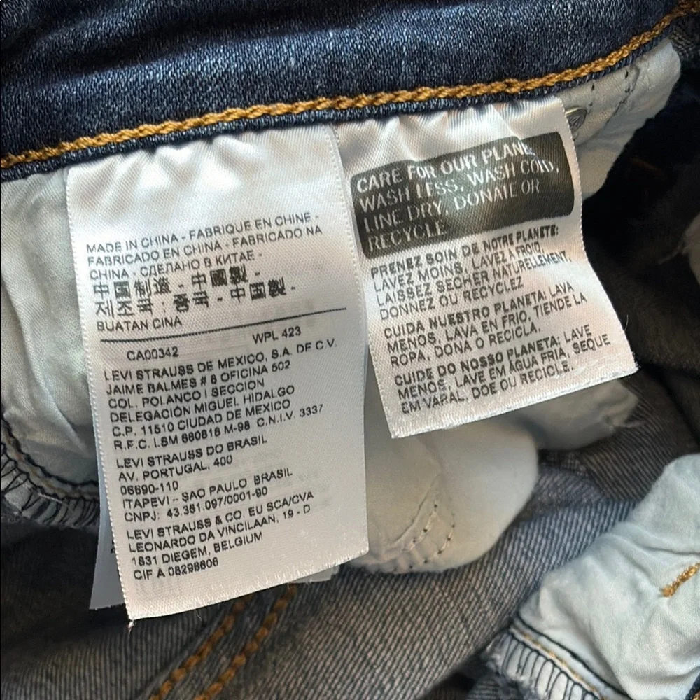 Levi’s 721 High-Rise Skinny Distressed Jeans Size 25 EUC - Picture 7 of 9
